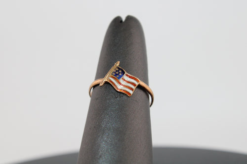 14K Yellow Gold American Flag Enamel Ring.