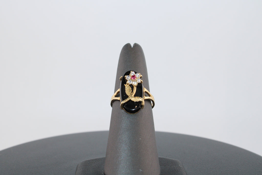 14K Yellow Gold Black Onyx Natural Diamond and Ruby Fashion Ring.