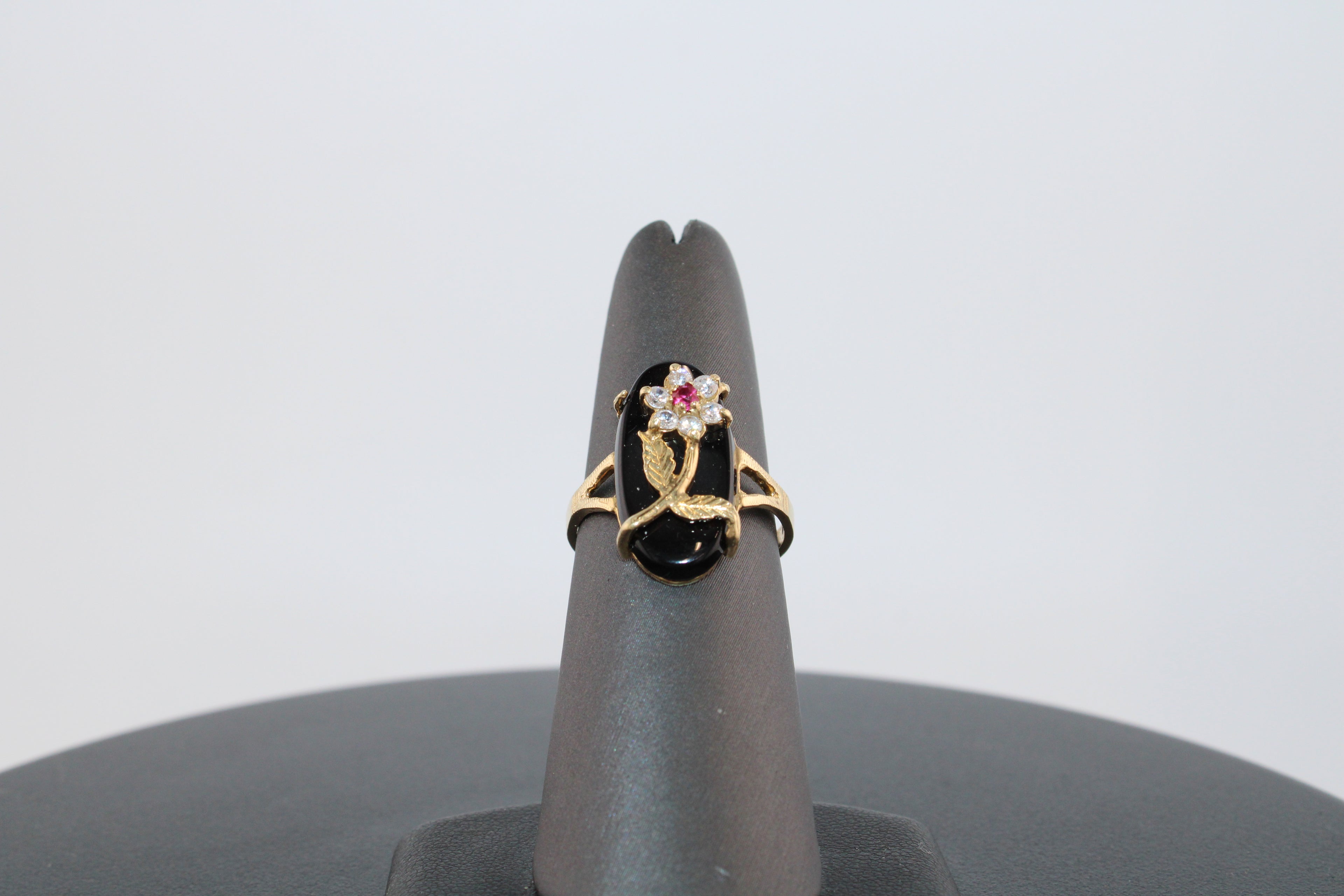 14K Yellow Gold Black Onyx Natural Diamond and Ruby Fashion Ring.