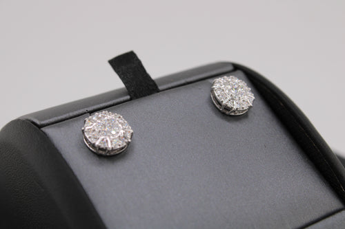 10k White Gold Lab Diamond Cluster Stud Earrings.