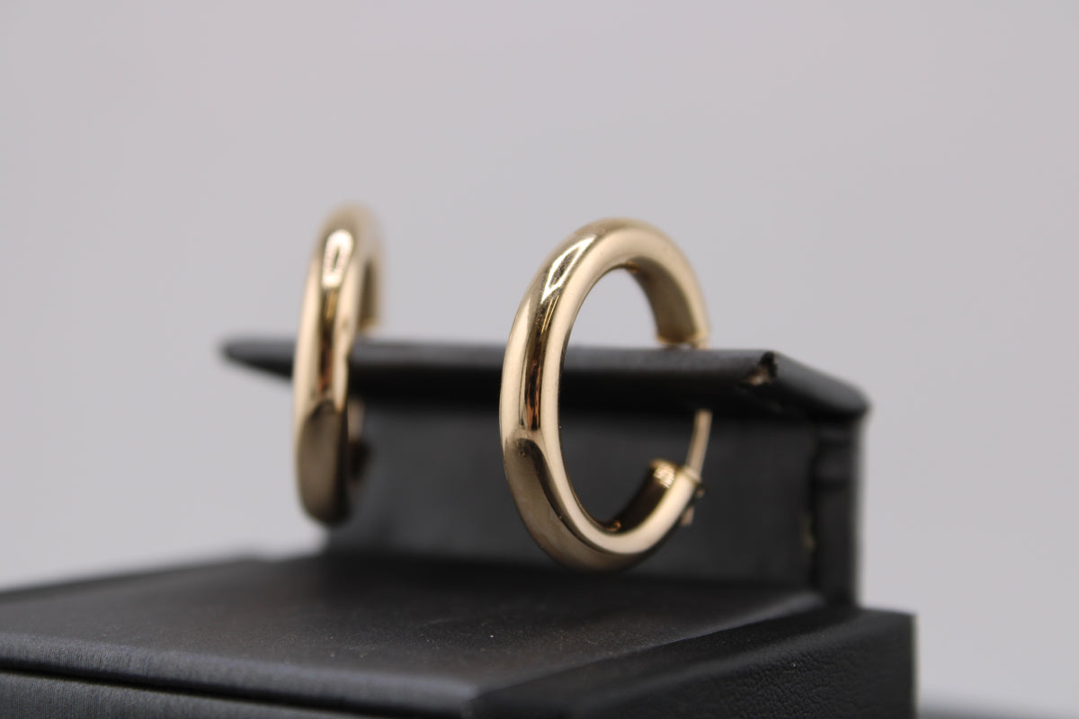 14kt Yellow Gold Hoop Earrings