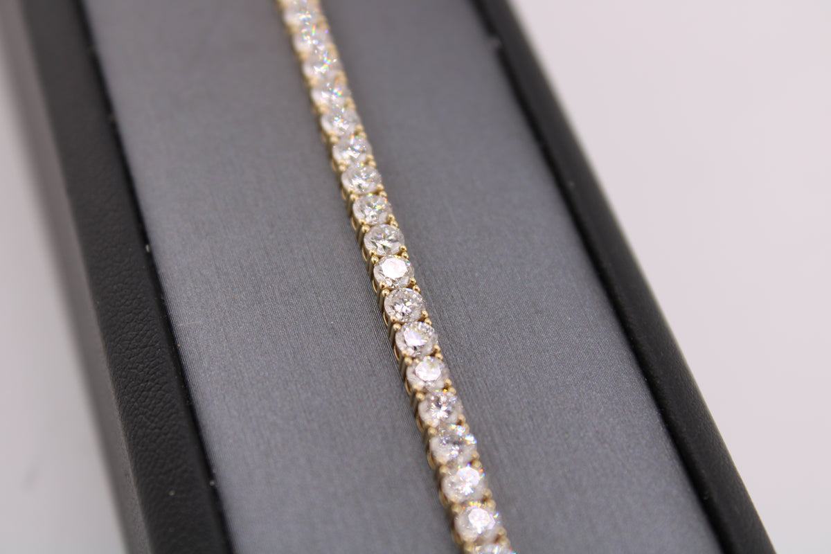 14k Yellow Gold Lab Diamond Fashion Bracelet.