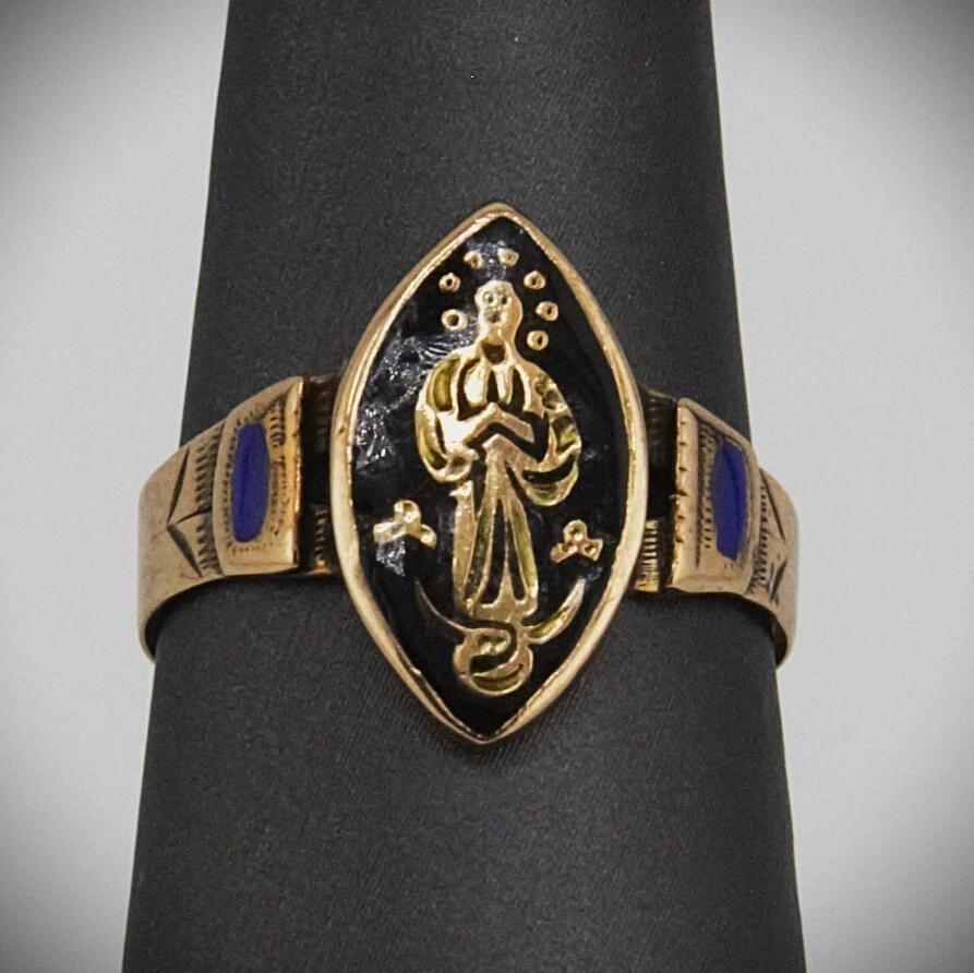 10k Yellow Gold Ring with Enamal