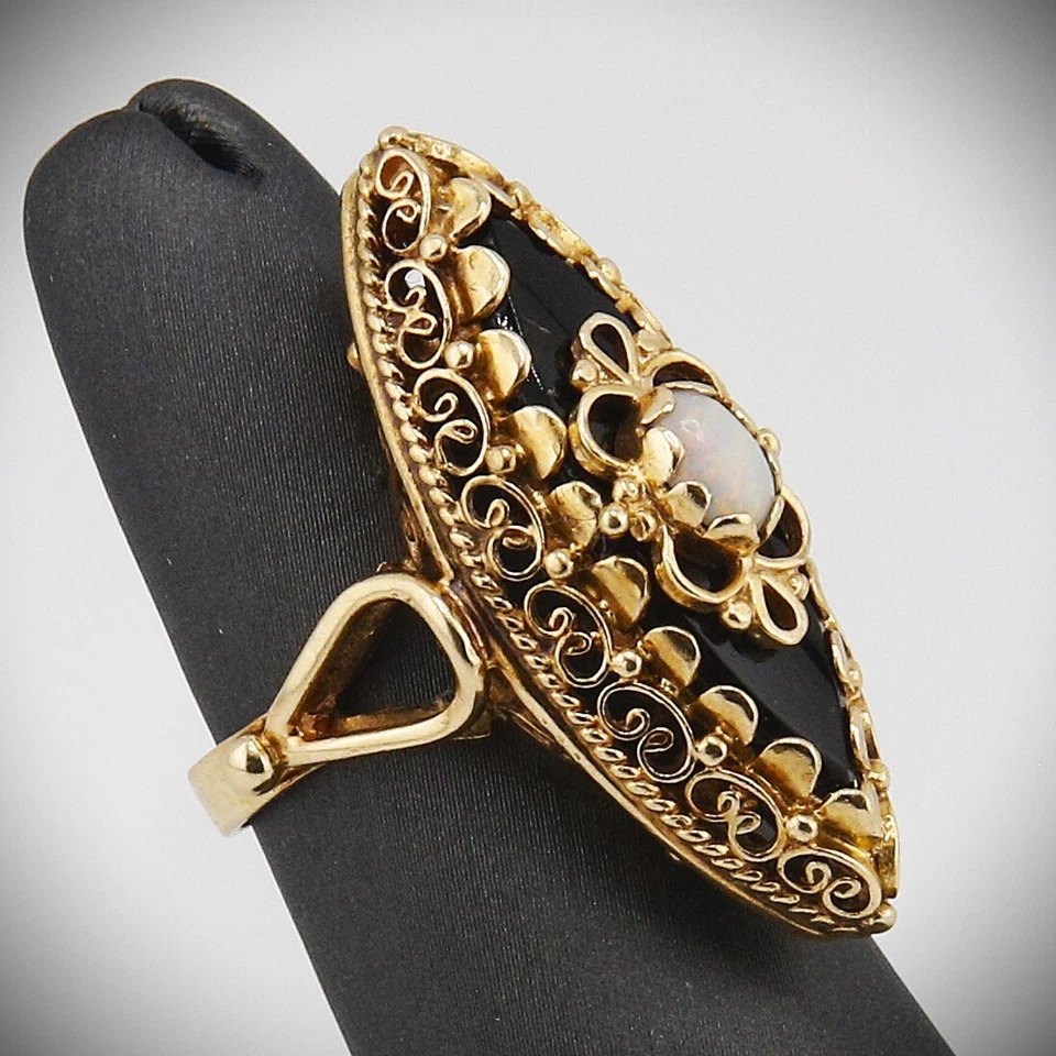 14K Yellow Gold Onyx and Opal Filigree Ring