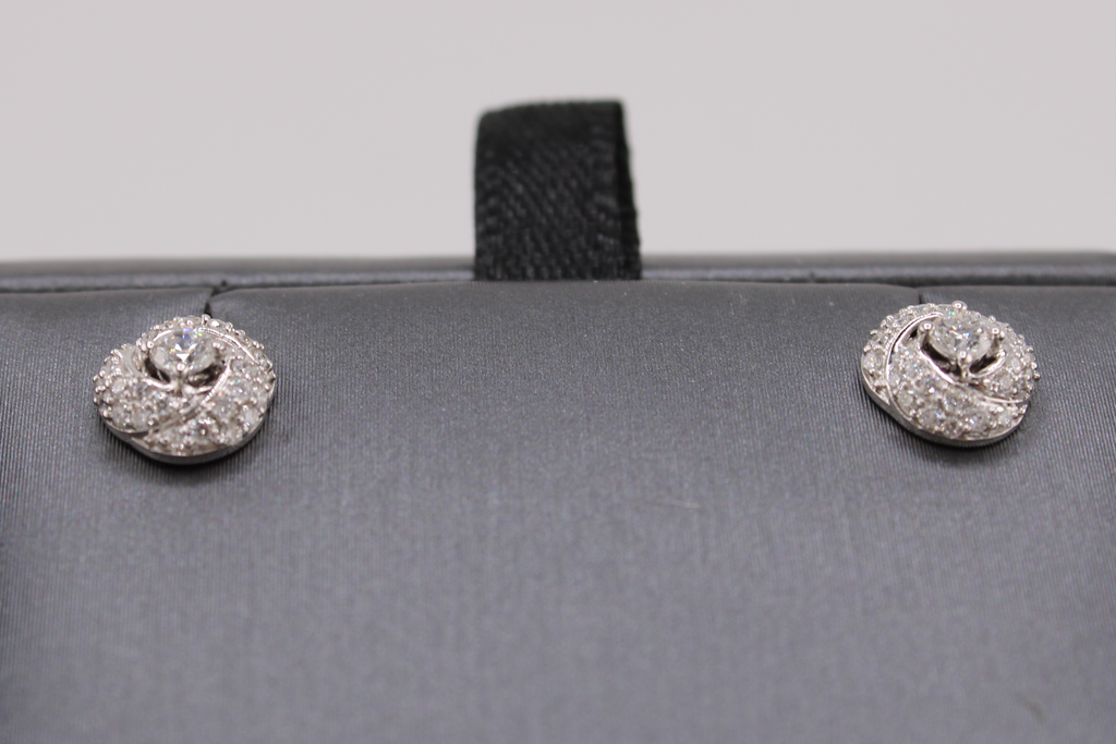 14k White Gold Natural Diamond Earrings