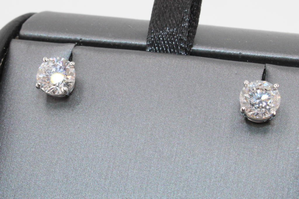 14k Yellow Gold Lab Diamond Stud Earrings