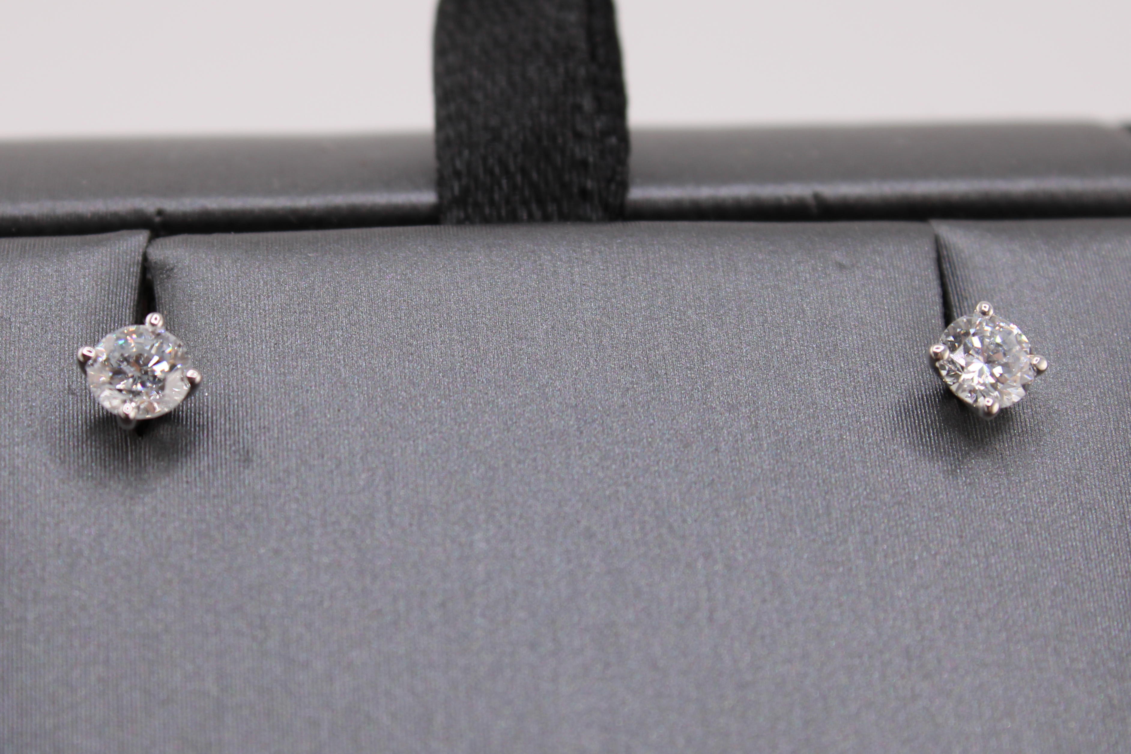 14k White Gold Lab Diamond Earrings