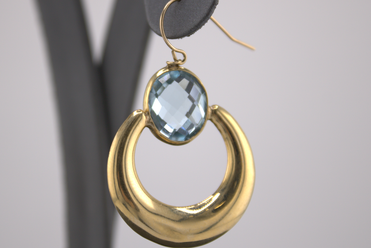 14k Yellow Gold Aquamarine Earrings