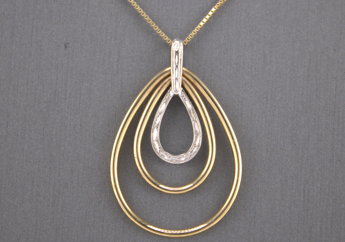 14k White and Yellow Gold Two Tone Fashion Necklace