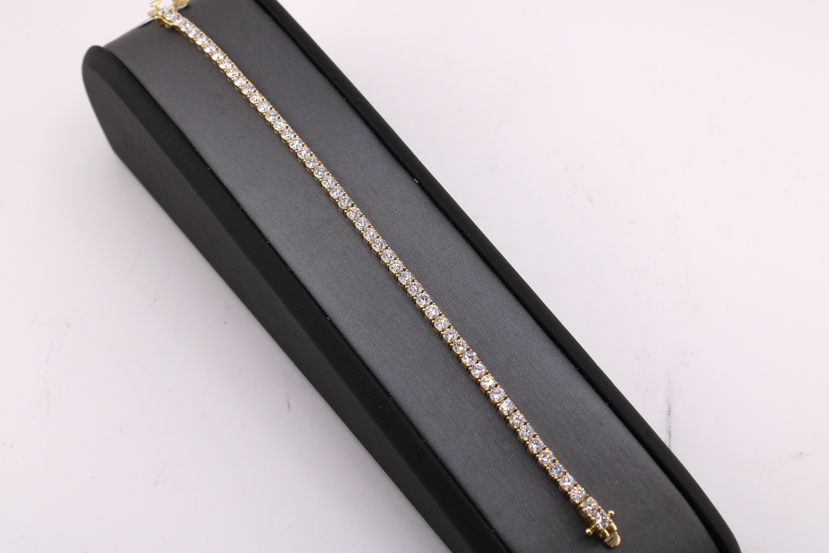 14k Yellow Gold Lab Diamond Fashion Bracelet.