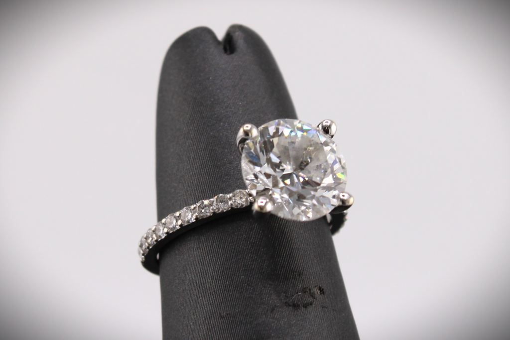 14k White Gold Lab Grown Diamond Engagment Ring