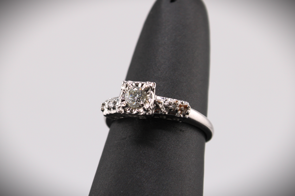 14k Gold Gold Natural Diamond Ring