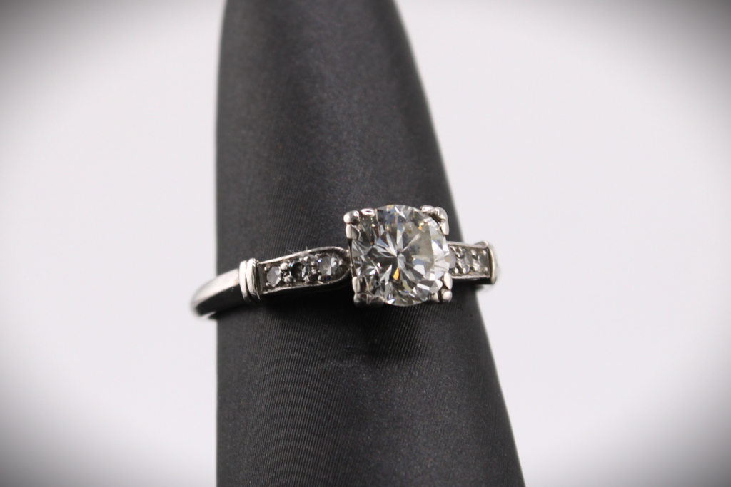 Platinum Natural Diamond Engagment Ring