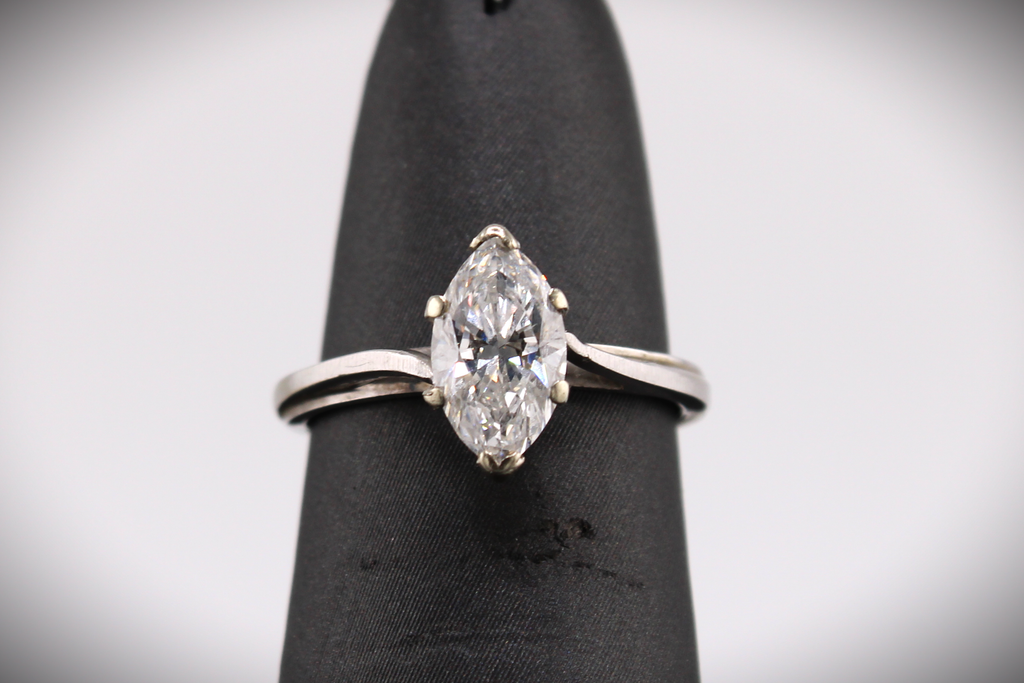 14k White Gold Natural Diamond Engagement Ring