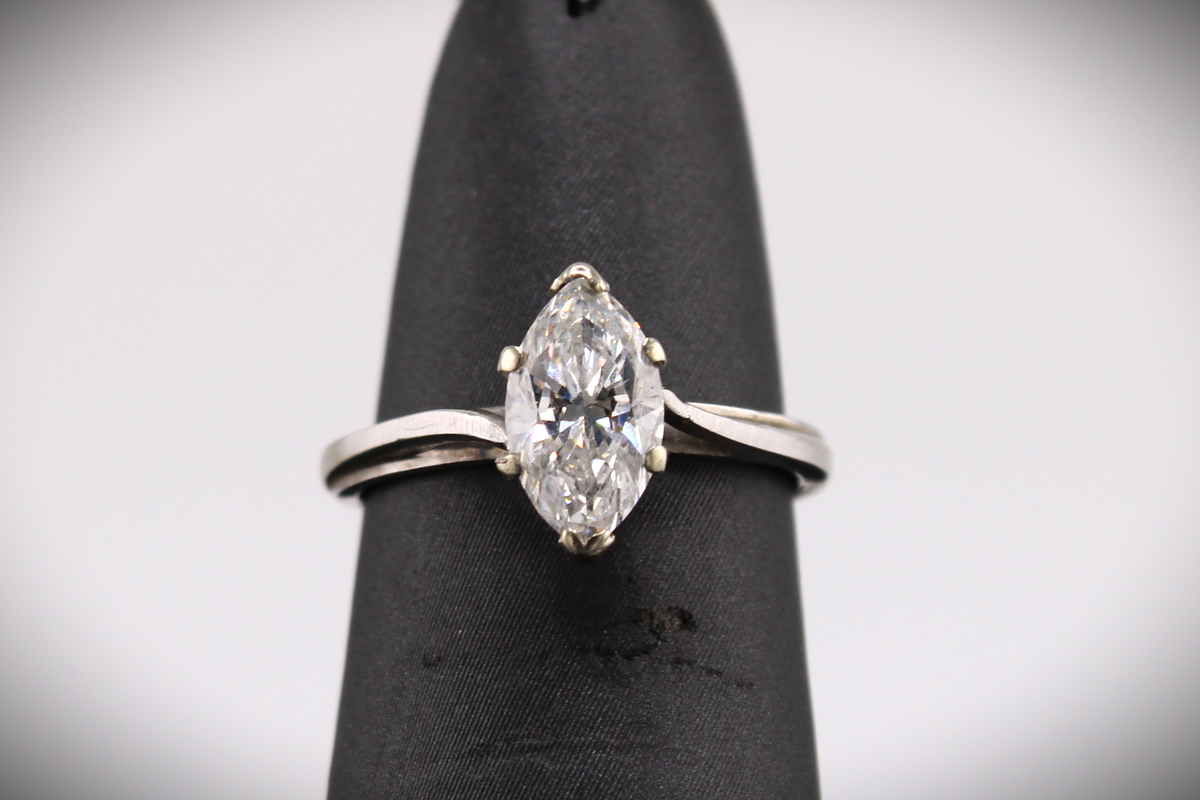 14k White Gold Natural Diamond Engagement Ring