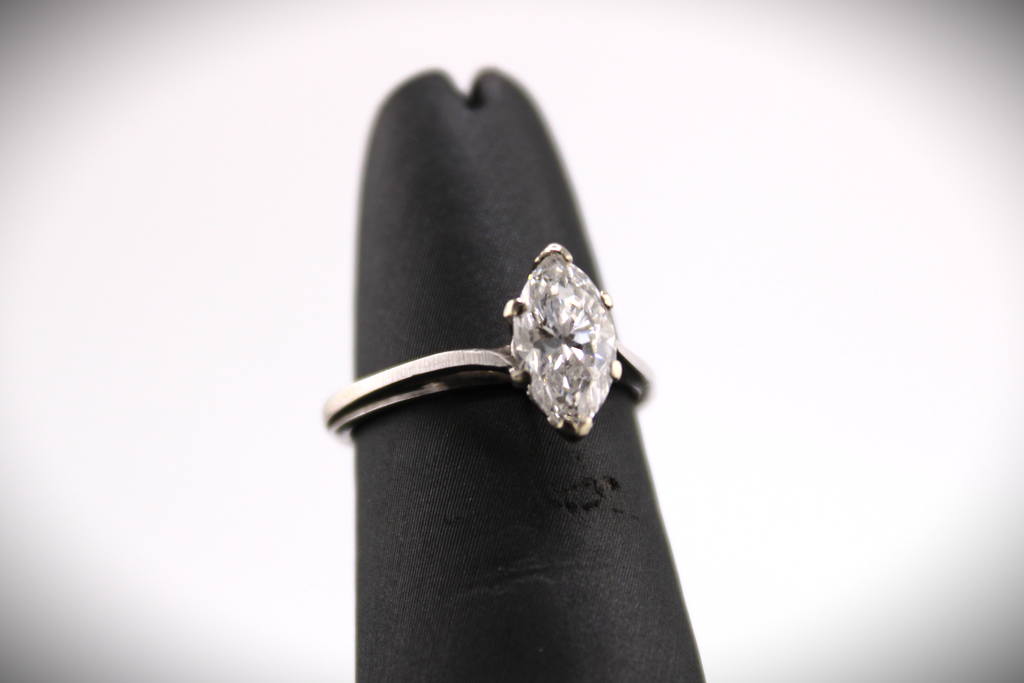 14k White Gold Natural Diamond Engagement Ring