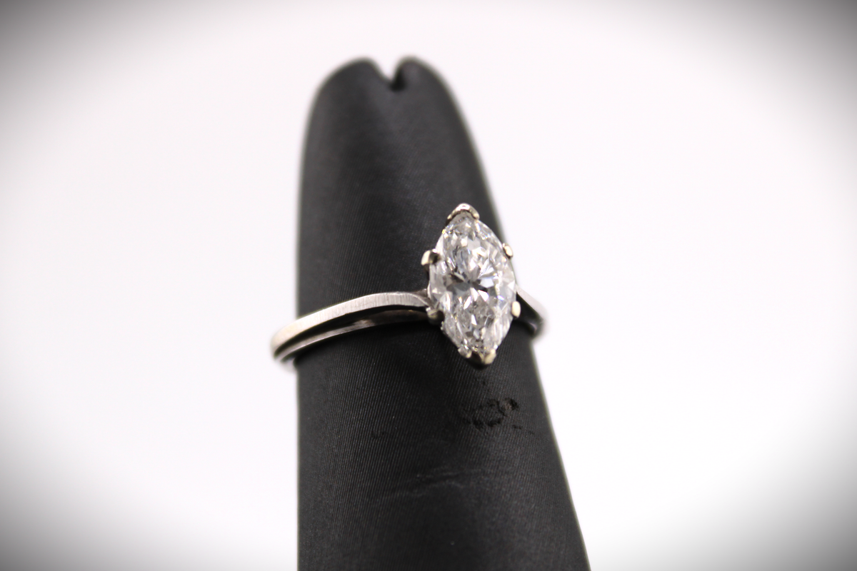 14k White Gold Natural Diamond Engagement Ring